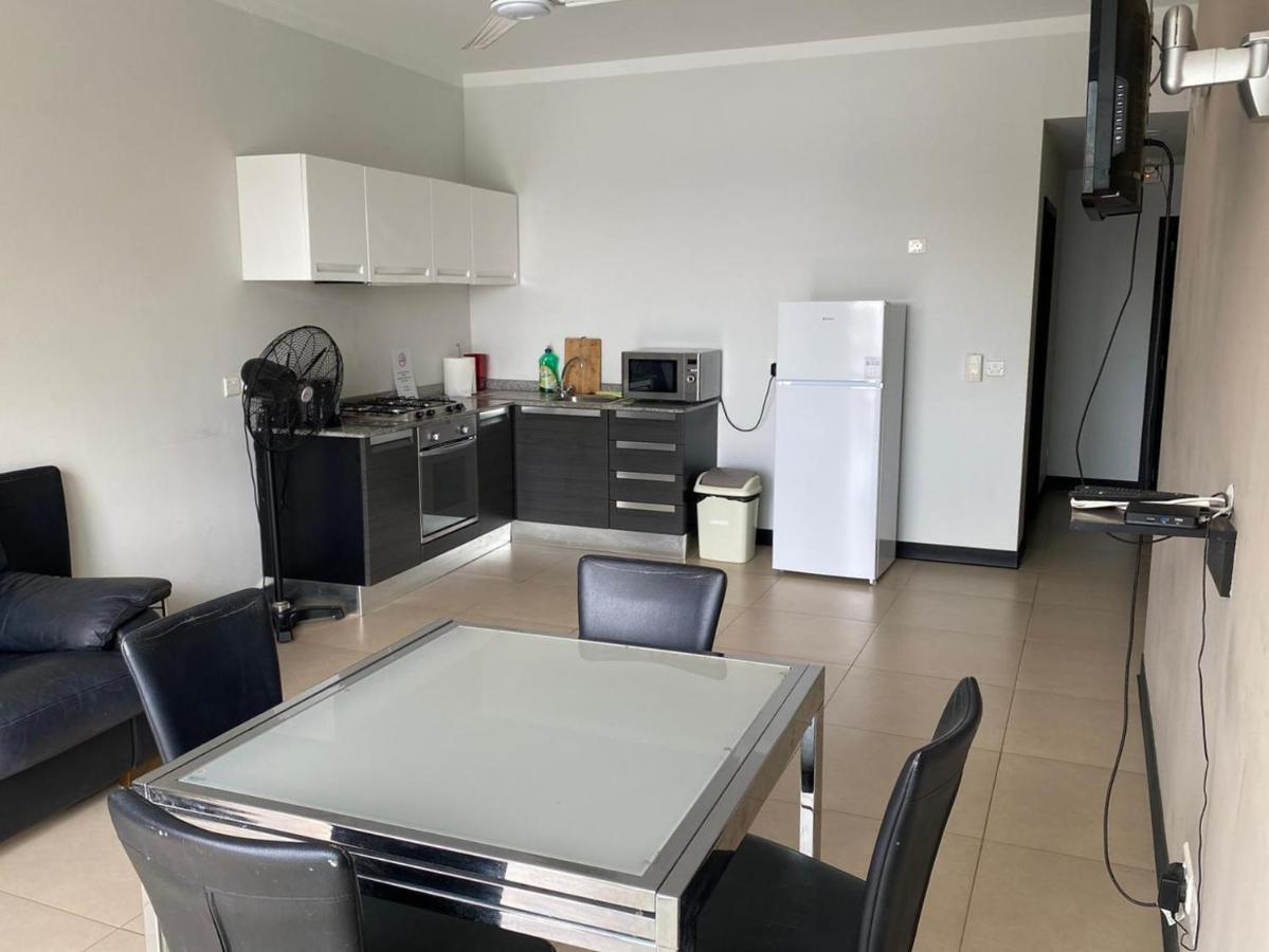 Best Of Xlendi Seafront Apartments Bagian luar foto