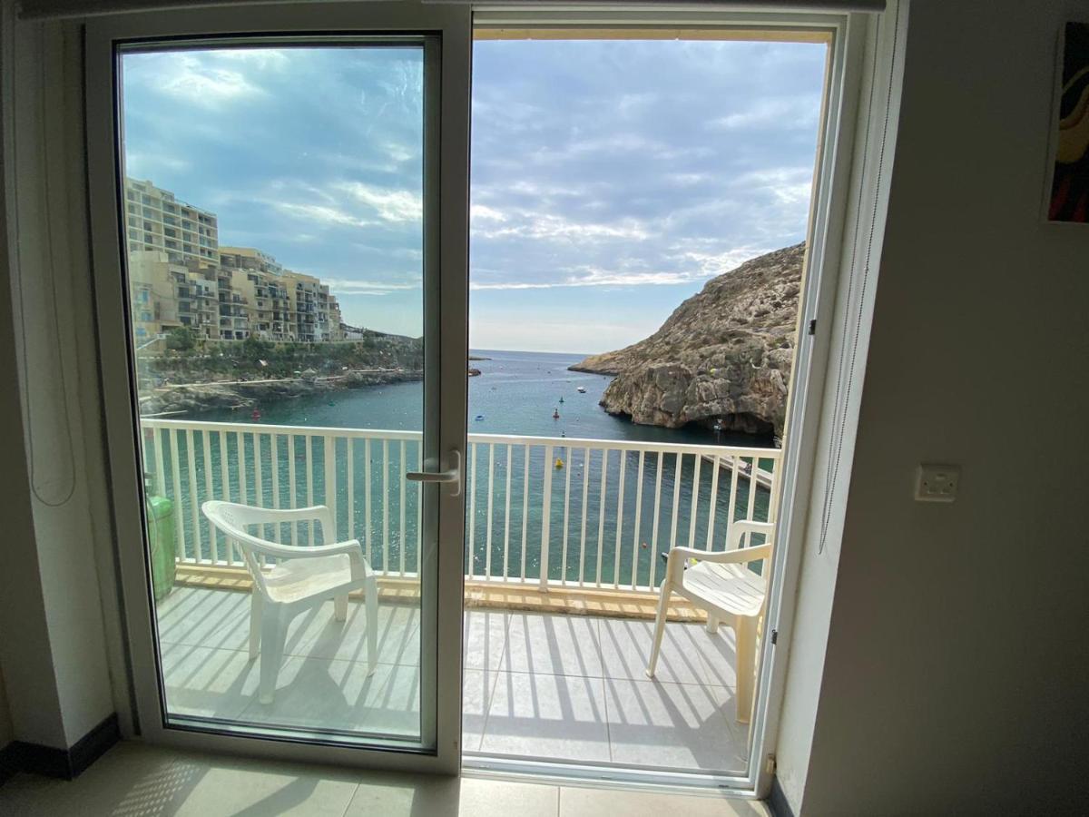 Best Of Xlendi Seafront Apartments Bagian luar foto